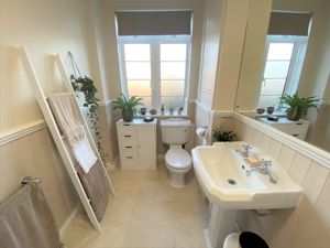 Photo 1- click for photo gallery